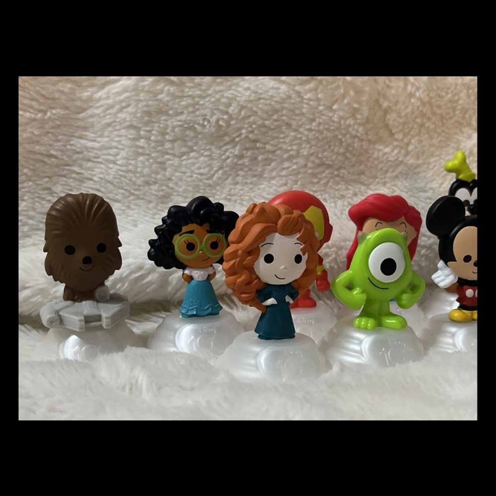 McDONALD's Disney 100th Anniversary Disneyland HAPPY MEAL TOYS Lot of 17 - Picture 4 of 7